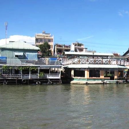 Floating Hotel Chau Doc Extérieur photo